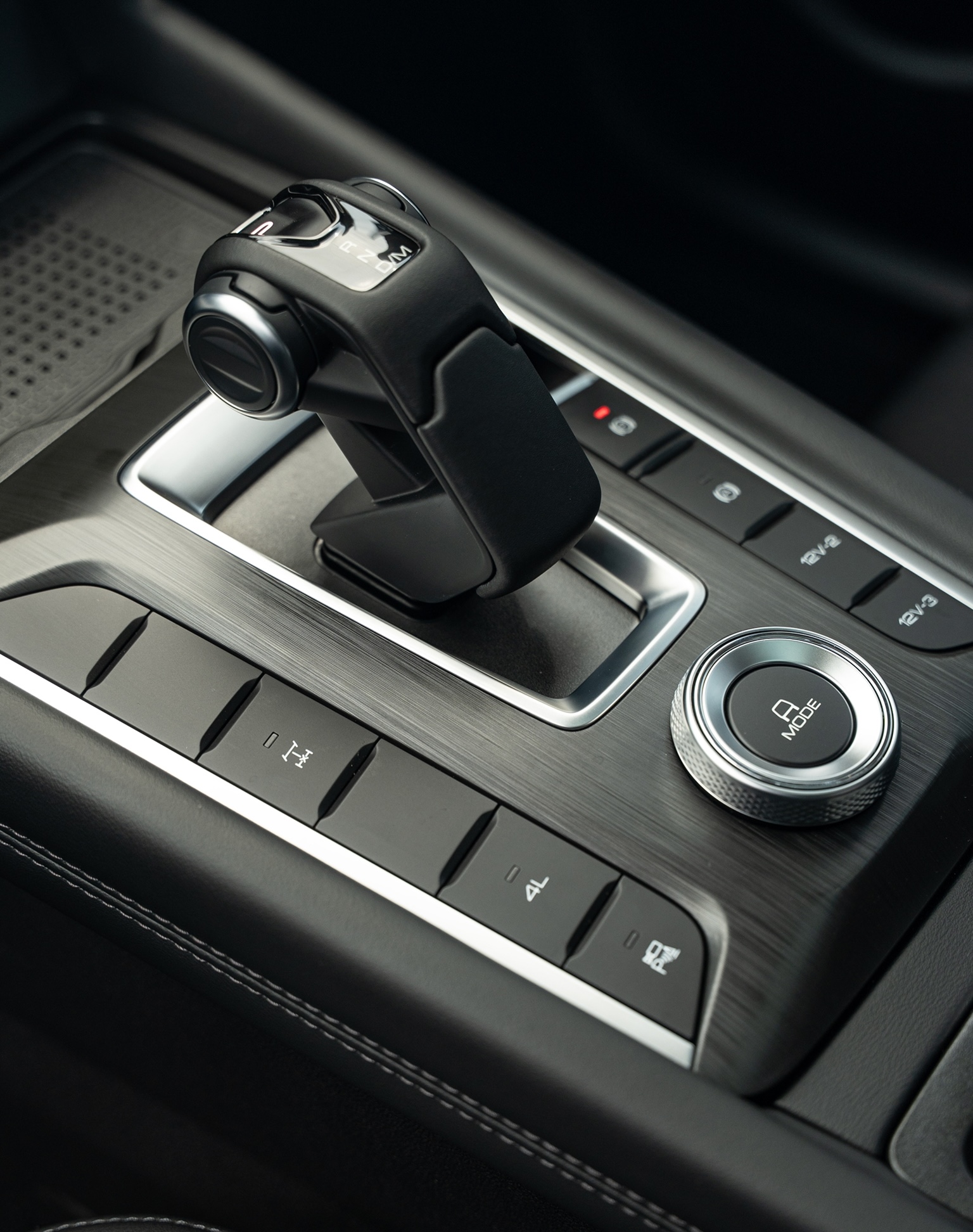 P300 PHEV WEB TECH 4