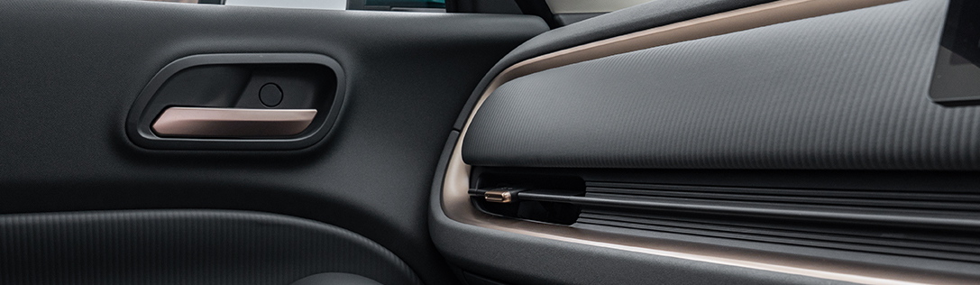 ORA 5 INTERIOR IMAGE 1